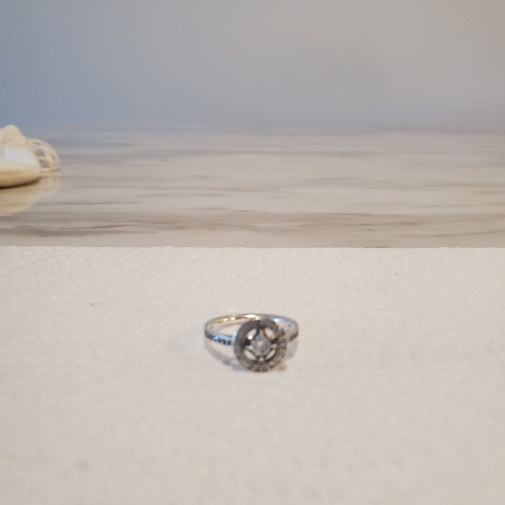 Pandora ring